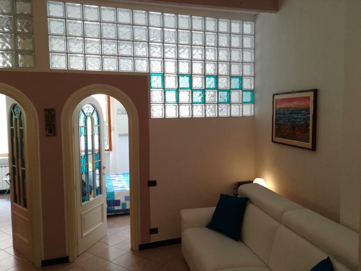 蒙特罗索阿尔马雷Casa Del Carugio公寓 外观 照片
